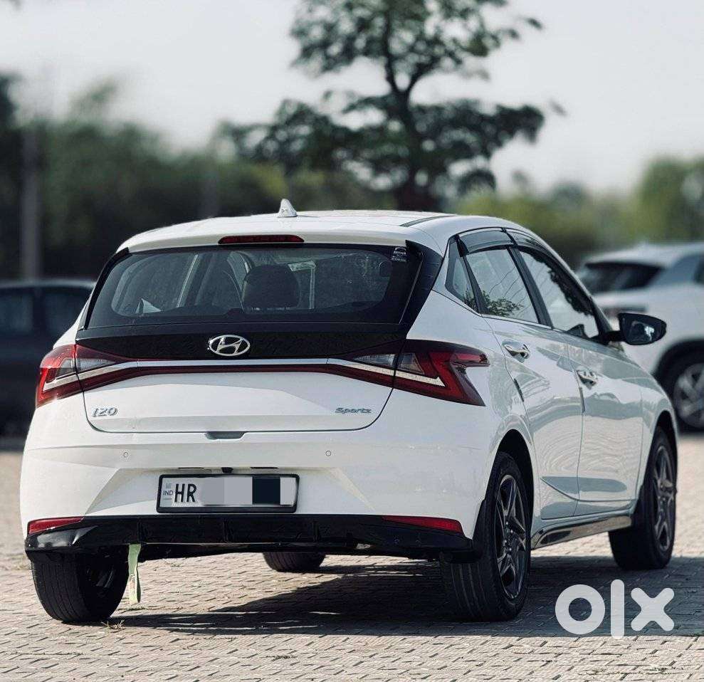 Hyundai I20 Sportz 1.2 Mt, 2023, Petrol
