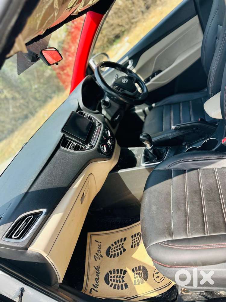 Hyundai Verna 1.5 S Petrol Mt, 2022, Petrol