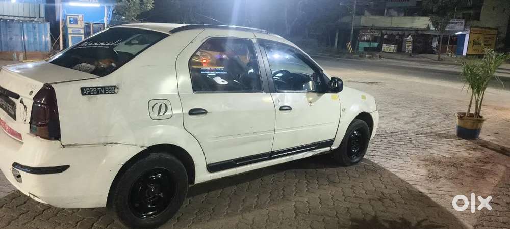 Mahindra Verito 2012 Diesel 440000 Km Driven With Power Windows