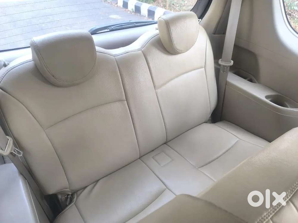 Maruti Suzuki Ertiga 2013 Top End Zdi Well Maintained