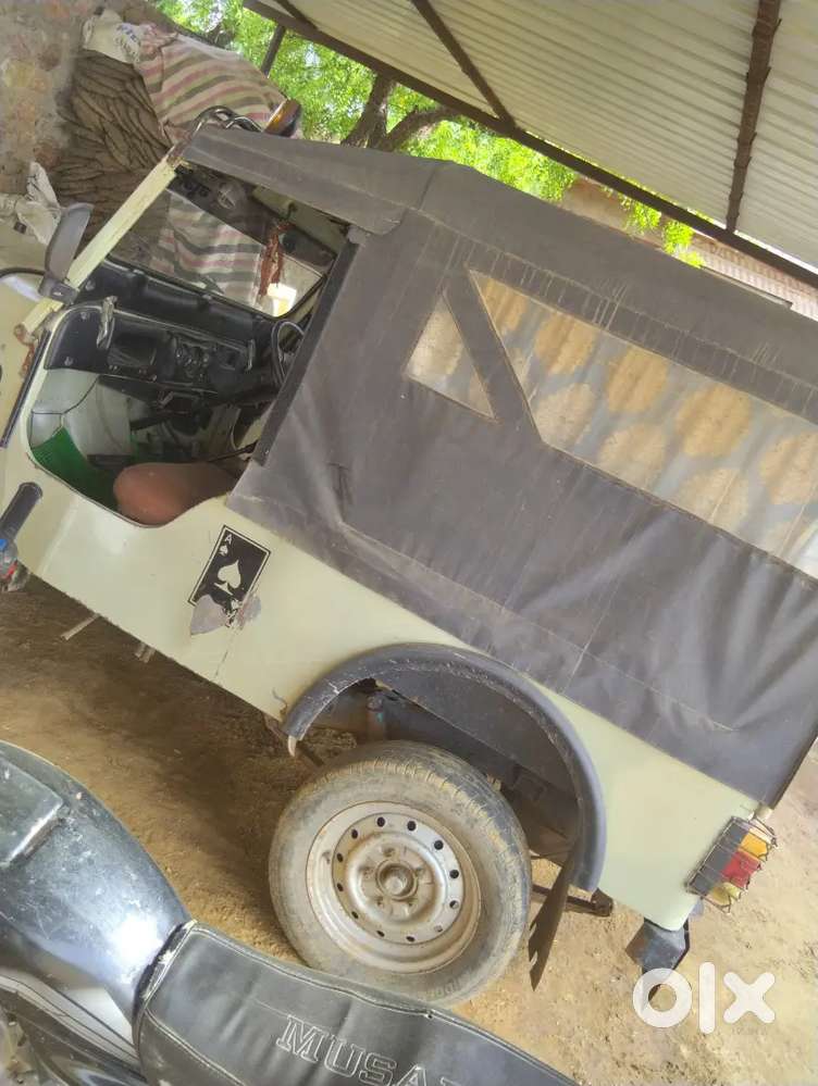 Mahindra Major Jeep 1995