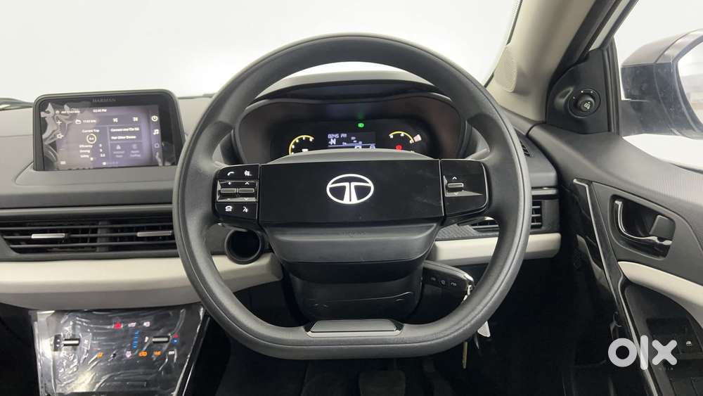 Tata Nexon Pure (s) 1.2 Petrol 6amt, 2024, Petrol