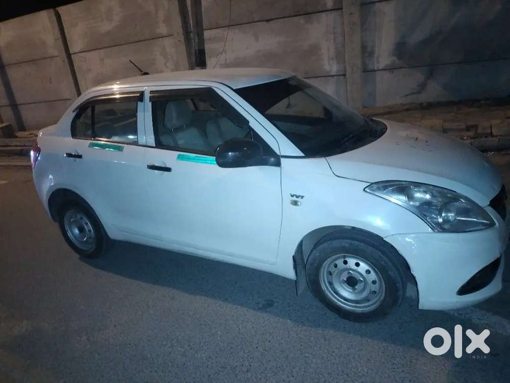 Maruti Suzuki Dzire 2017 Cng & Hybrids 215530 Km Driven