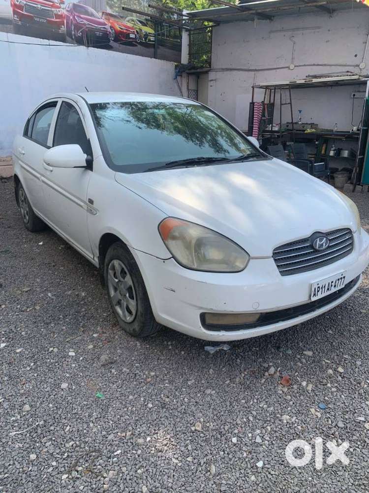 Hyundai Verna Crdi Vgt Sx 1.5, 2010, Diesel