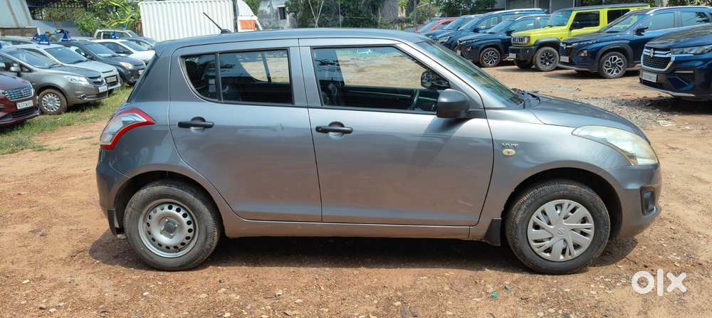 Maruti Suzuki Swift 1.2 Lxi (o), 2017, Petrol