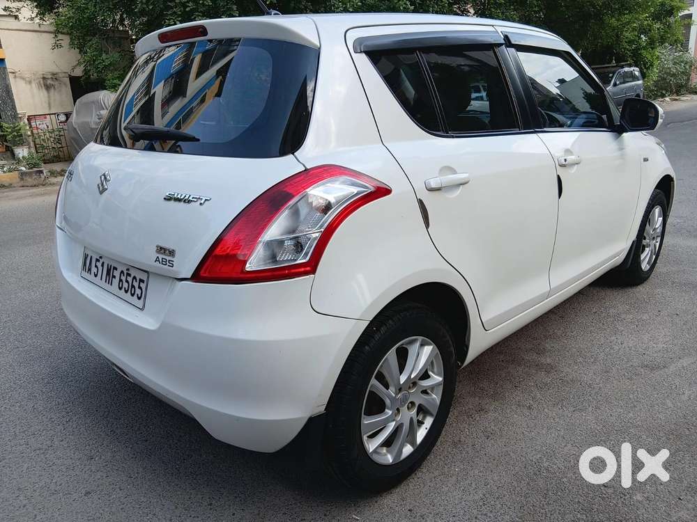 Maruti Suzuki Swift Zdi Plus, 2014, Diesel