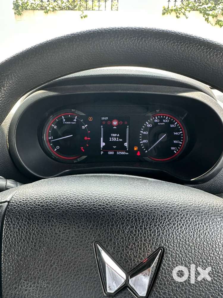 Mahindra Thar Petrol 2023
