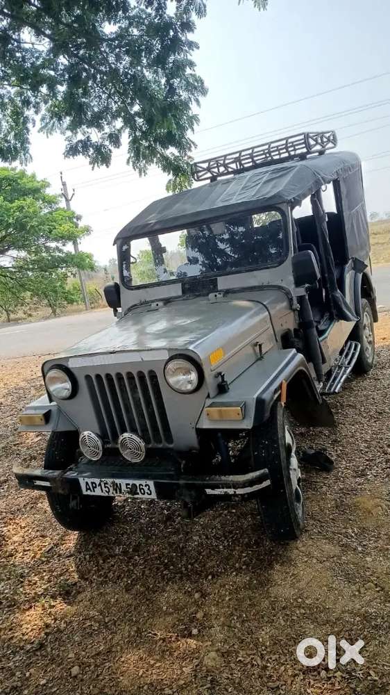 Mahindra Jeep 2004 Diesel 200000 Km Driven