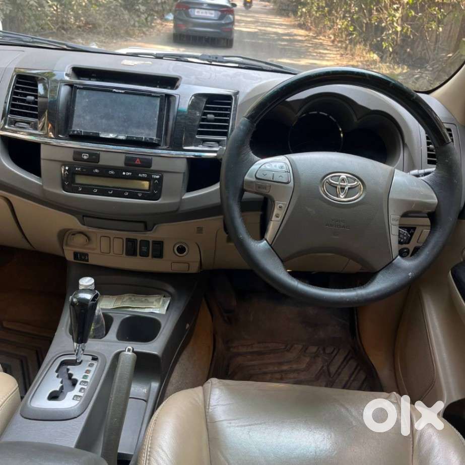 Toyota Fortuner 3.0 4x2 Automatic, 2013, Diesel