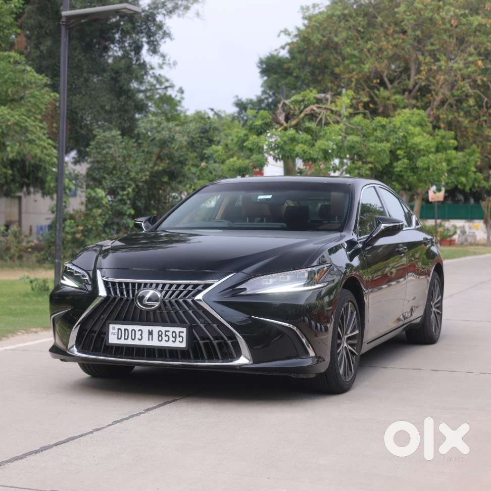 Lexus Es 300h Luxury, 2025, Petrol