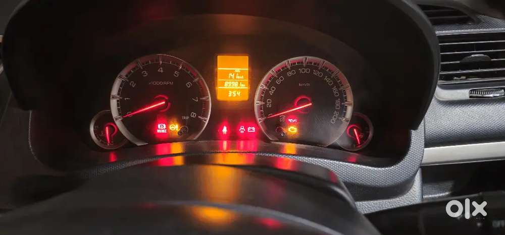Maruti Suzuki Swift 2015 Petrol 90000 Km Driven