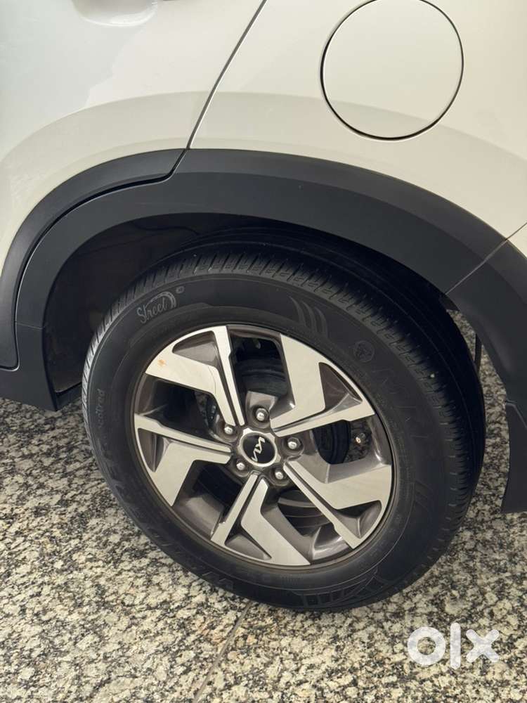 Kia Sonet Automatic 2022 Diesel 35000 Km Driven
