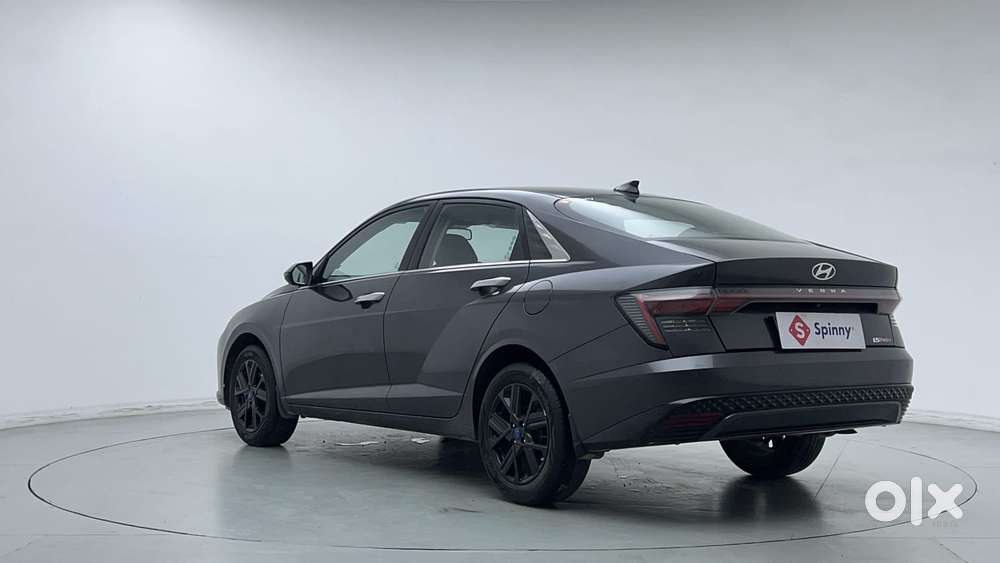 Hyundai Verna 1.5 Sx Turbo Petrol Dct, 2023, Petrol