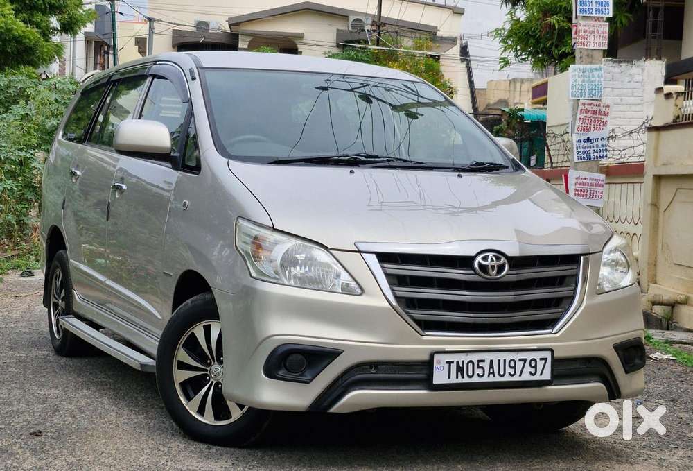 Toyota Innova 2.5 G (diesel) 8 Seater, 2013, Diesel