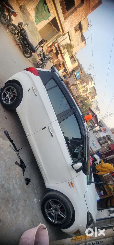 Hyundai I20 2013 Petrol 105000 Km Driven