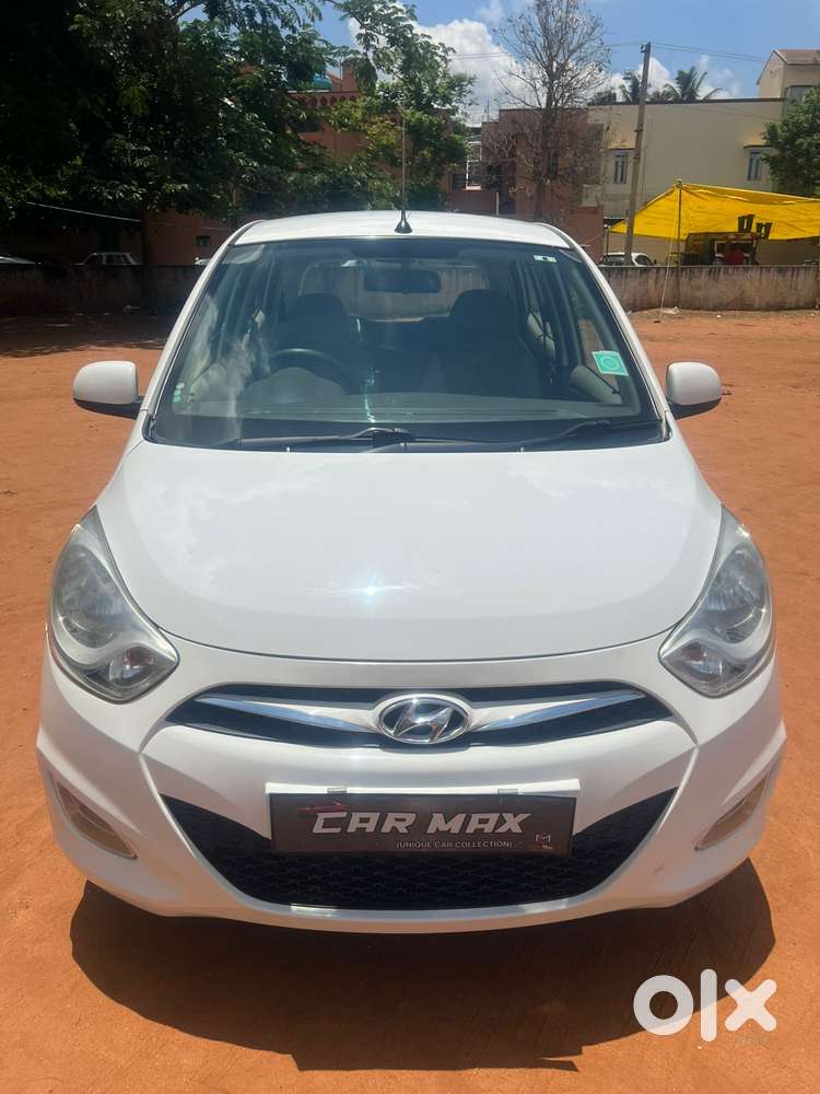 Hyundai I10 Sportz, 2014, Petrol