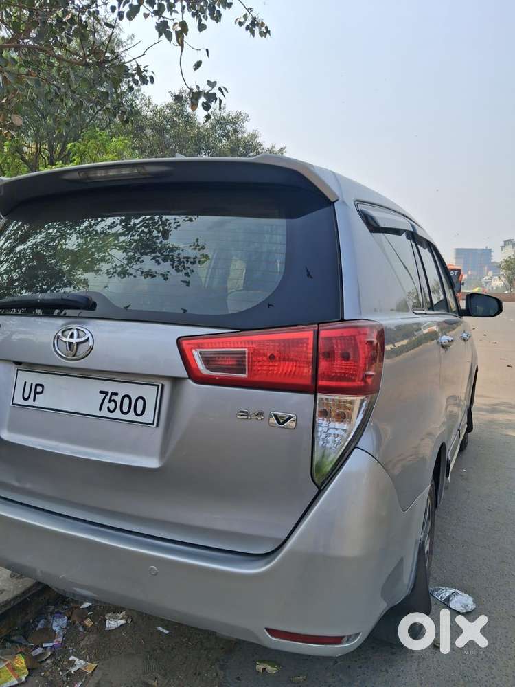 Toyota Innova Crysta 2.4 V 7 Str, 2018, Diesel