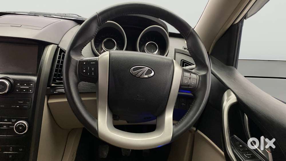 Mahindra Xuv500 W8, 2016, Diesel