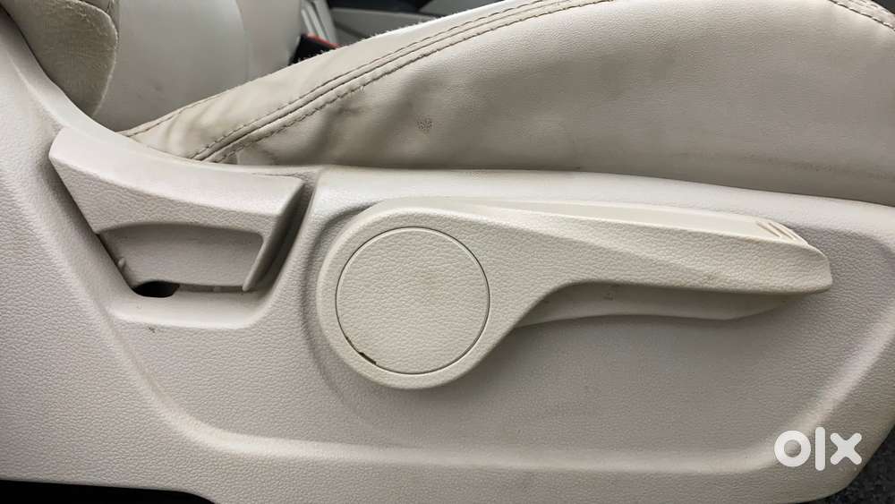 Mahindra Xuv300 W8 Option Diesel, 2022, Diesel