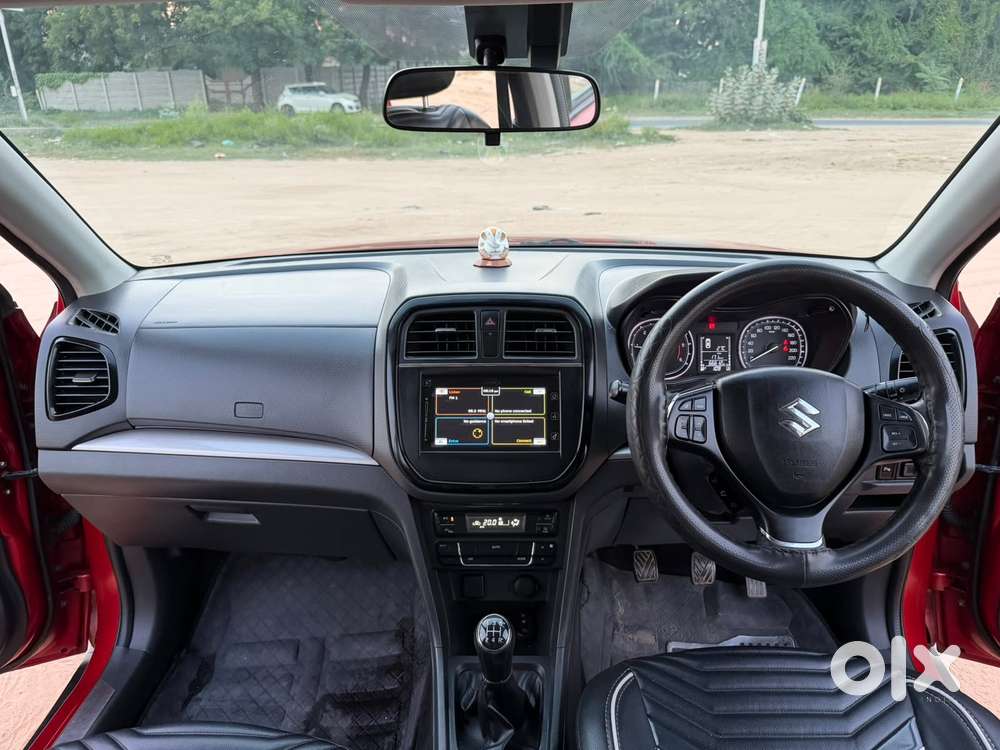 Maruti Suzuki Vitara Brezza Zdi Plus Dual Tone, 2017, Diesel