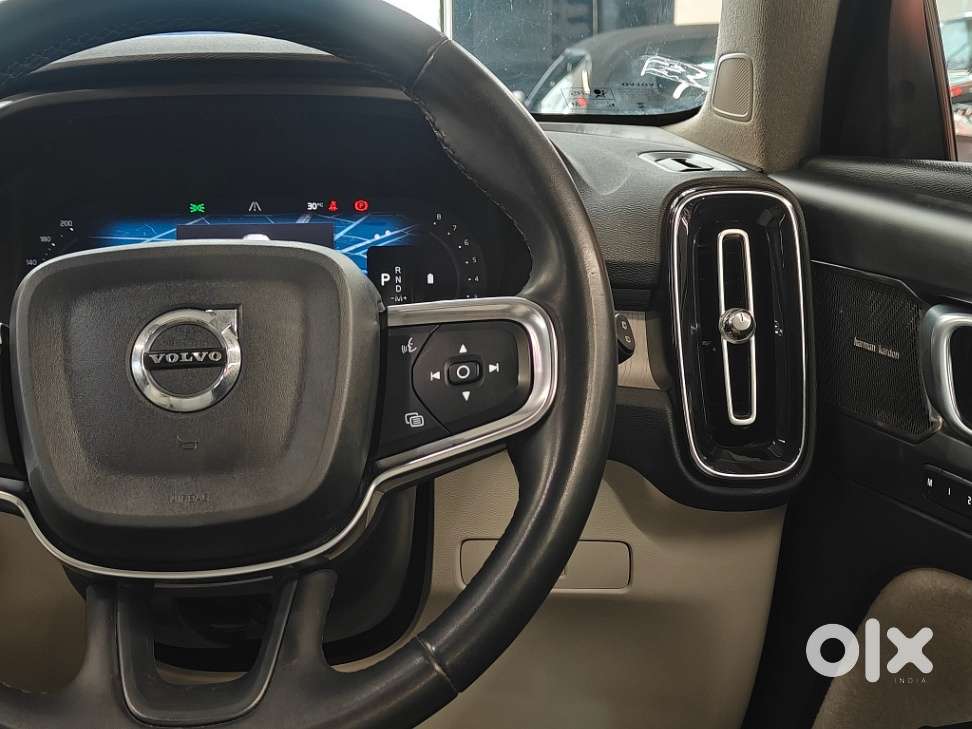 Volvo Xc40 B4 Ultimate, 2023, Petrol