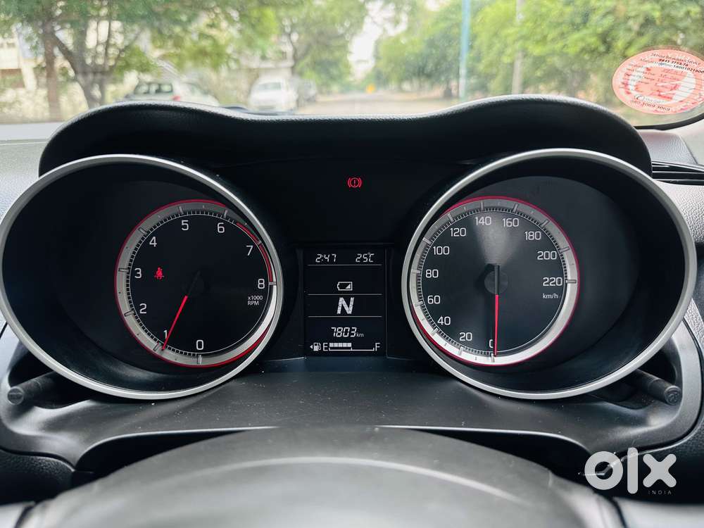 Maruti Suzuki Swift Amt Vvt Zxi, 2022, Petrol