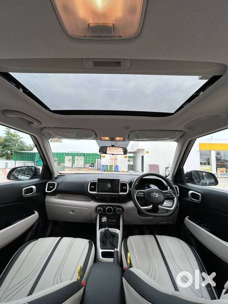 Hyundai Venue Sx Mt, 2023, Diesel