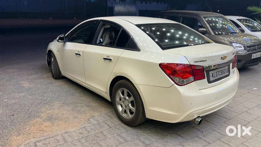 Chevrolet Cruze 2814 Diesel Good Condition