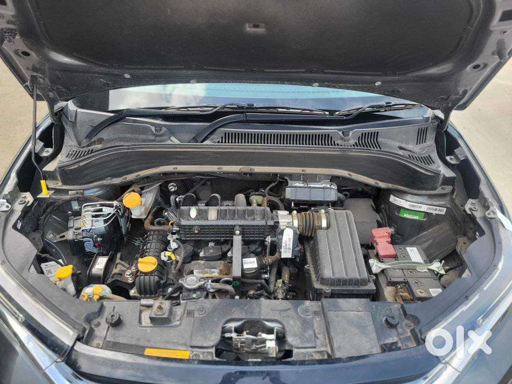 Tata Punch 1.2 Revotron Creative Dual Tone, 2024, Petrol