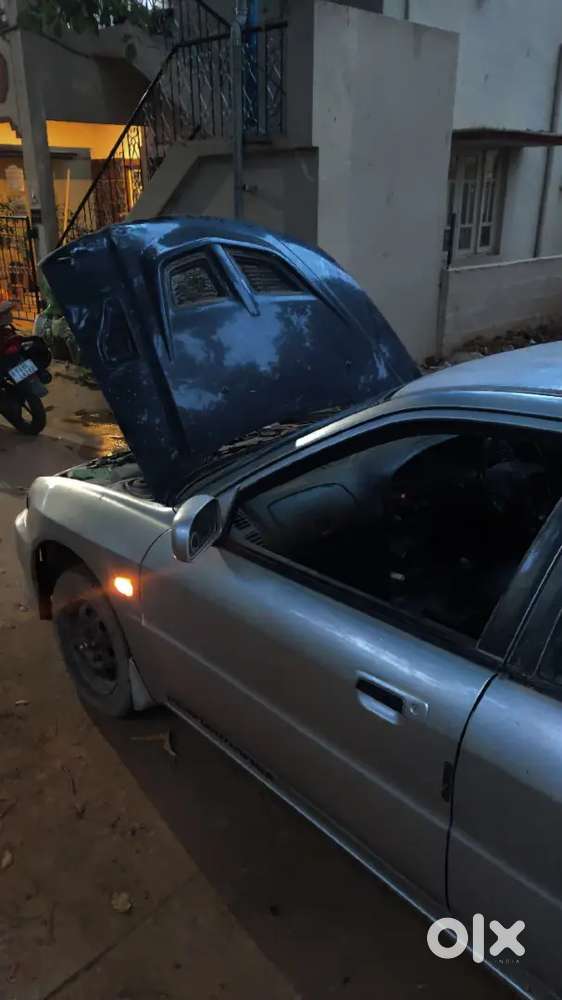 Mitsubishi Lancer 2.0 Lxd 2004