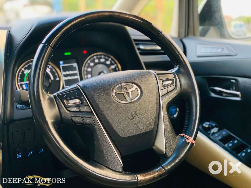 Toyota Vellfire Vip – Executive Lounge, 2021, Petrol