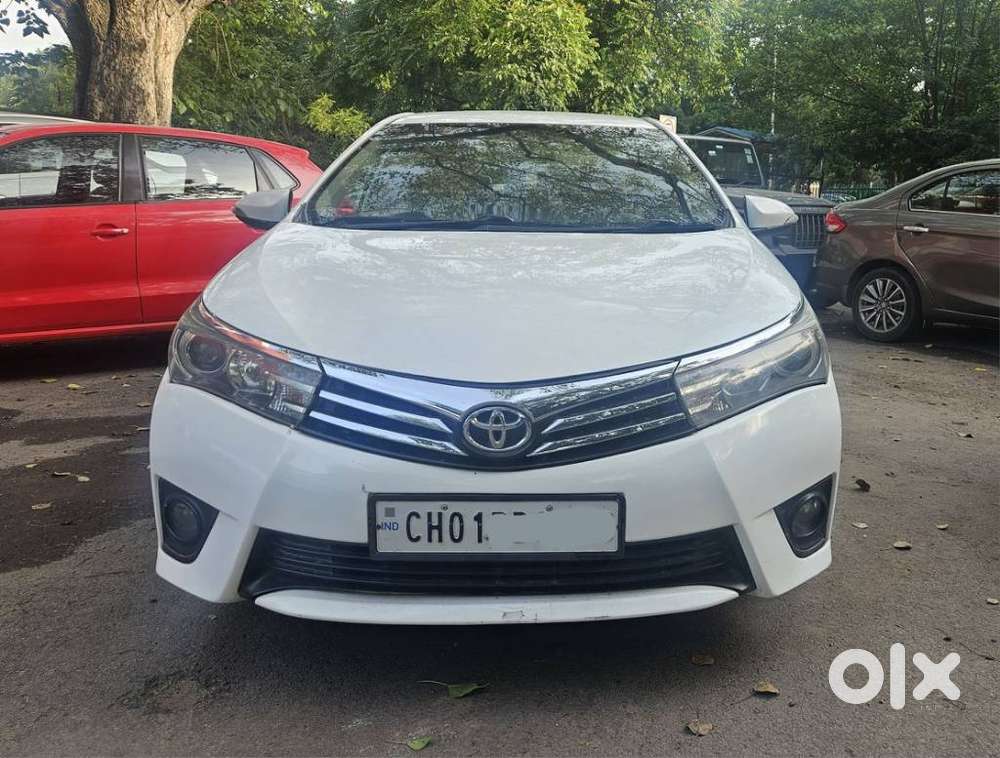 Toyota Corolla Altis Vl At, 2015, Petrol