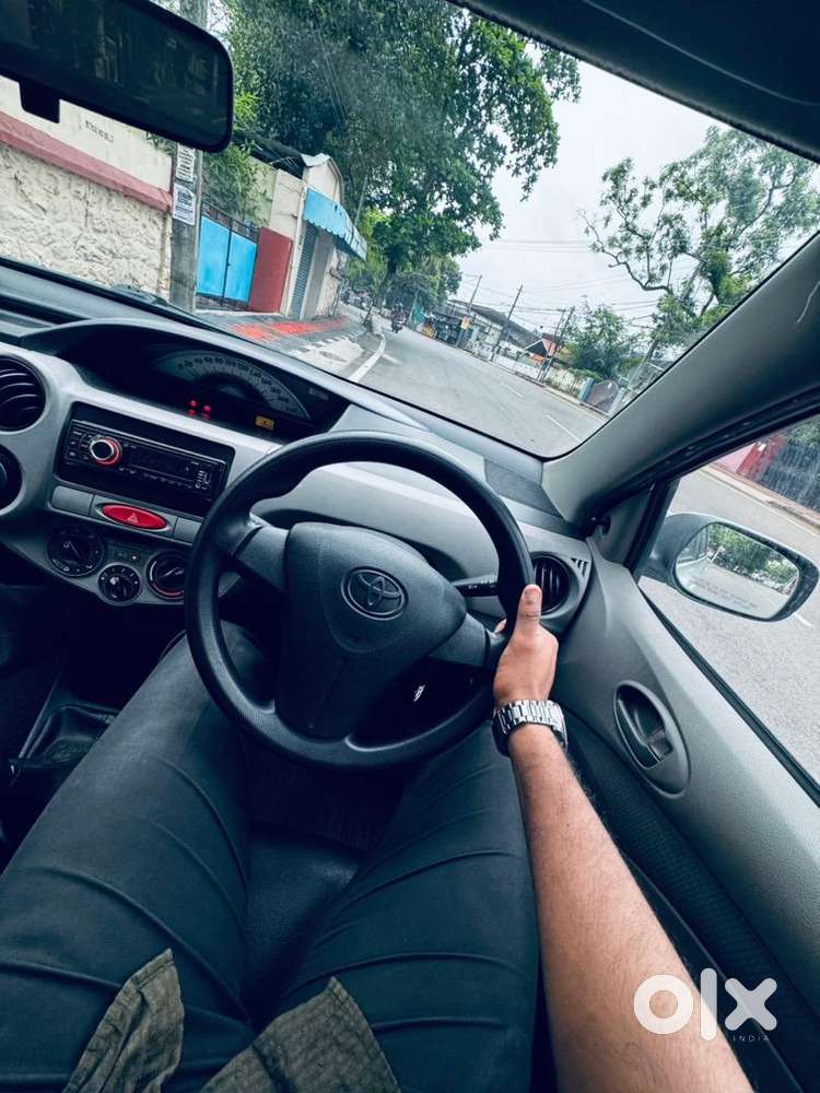 Toyota Etios 2011 Petrol 66000 Km Driven