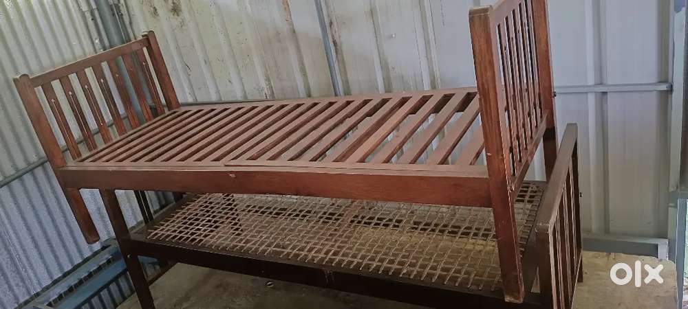 Used furniture buy and sell home delivery