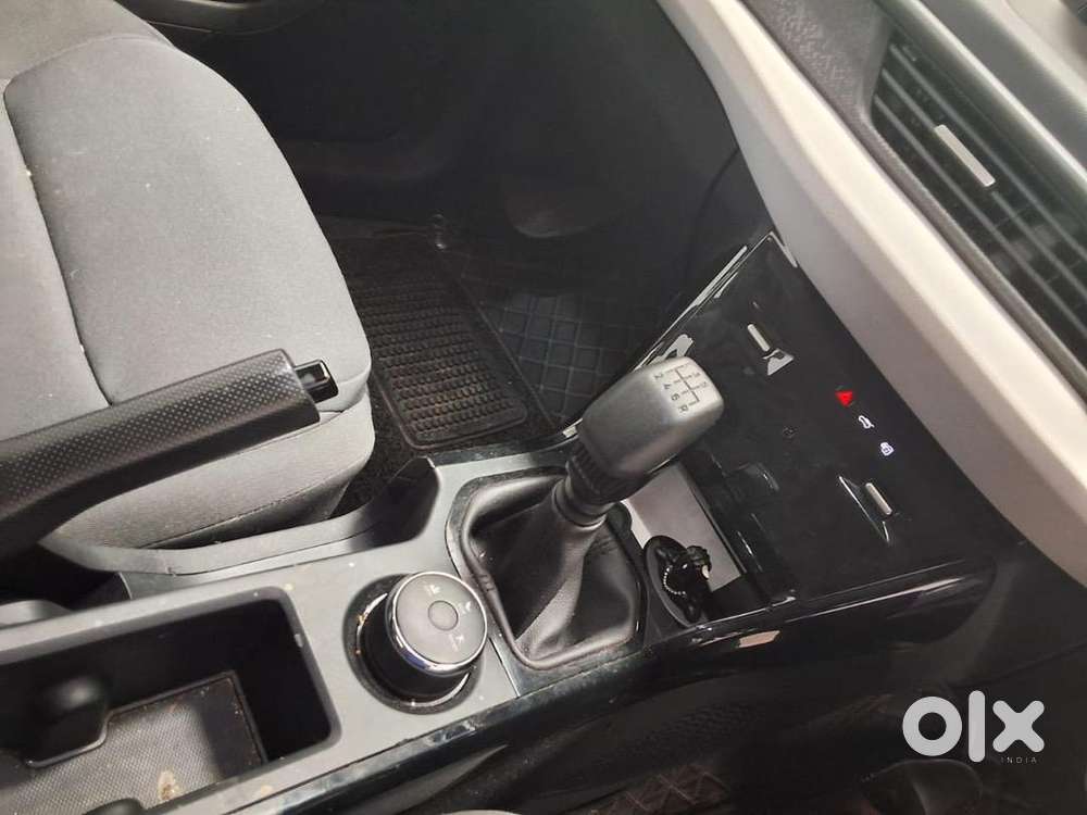 Tata Nexon 2023 22000km