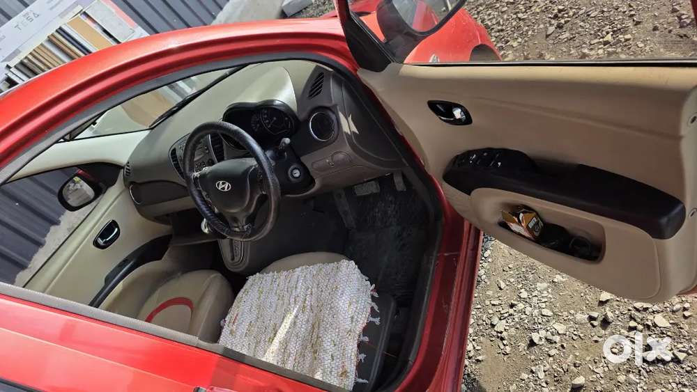 Hyundai I10 Sportz 2011