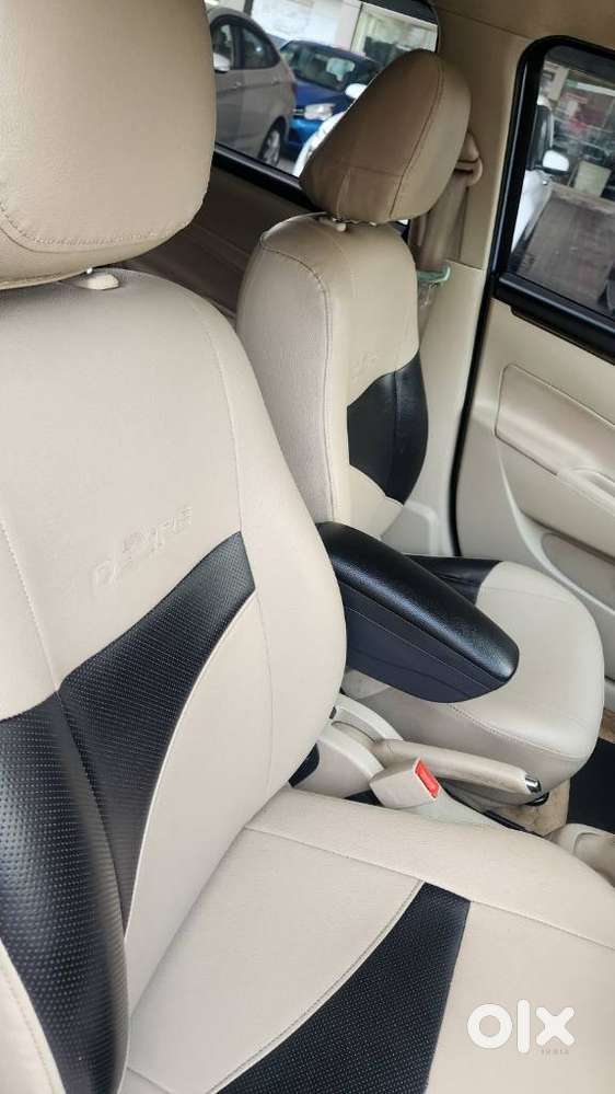 Maruti Suzuki Swift Dzire 1.2 Vxi Bsiv, 2015, Petrol