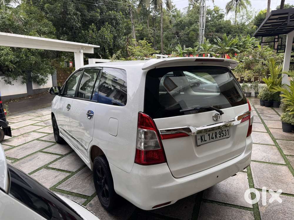 Toyota Innova, 2010, Diesel