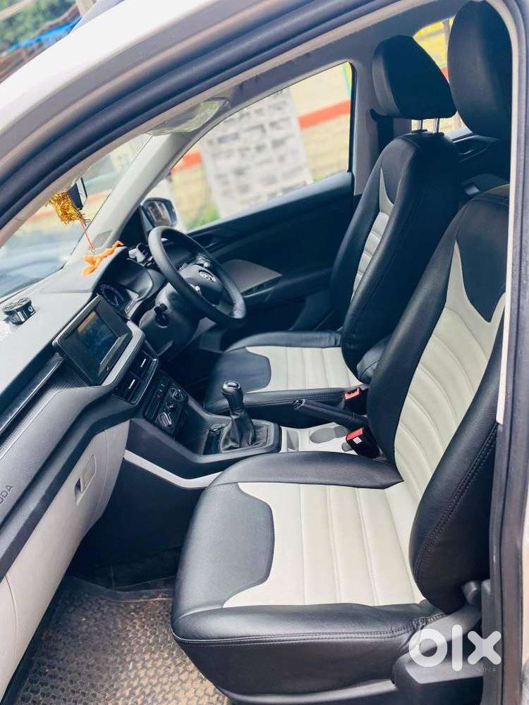 Skoda Kushaq Ambition 1.0l Tsi Mt, 2021, Petrol