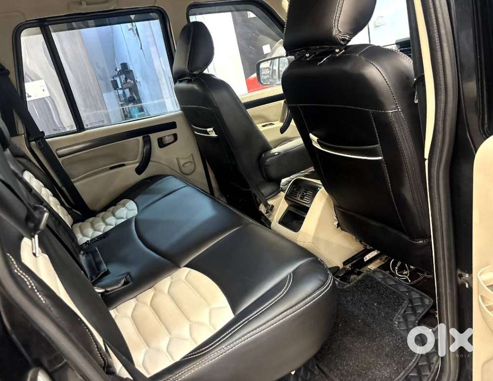 Mahindra Scorpio Classic 2.2 S 11 Mt 7 Str, 2023, Diesel