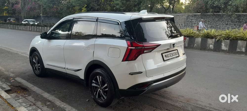 Mahindra Xuv700 2.0 Ax 5 Petrol At Str, 2022, Petrol