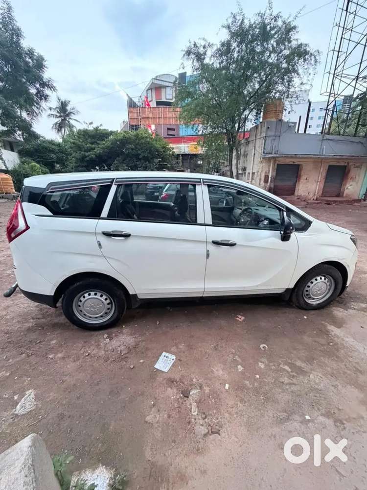 Mahindra Marazzo 2023 Diesel
