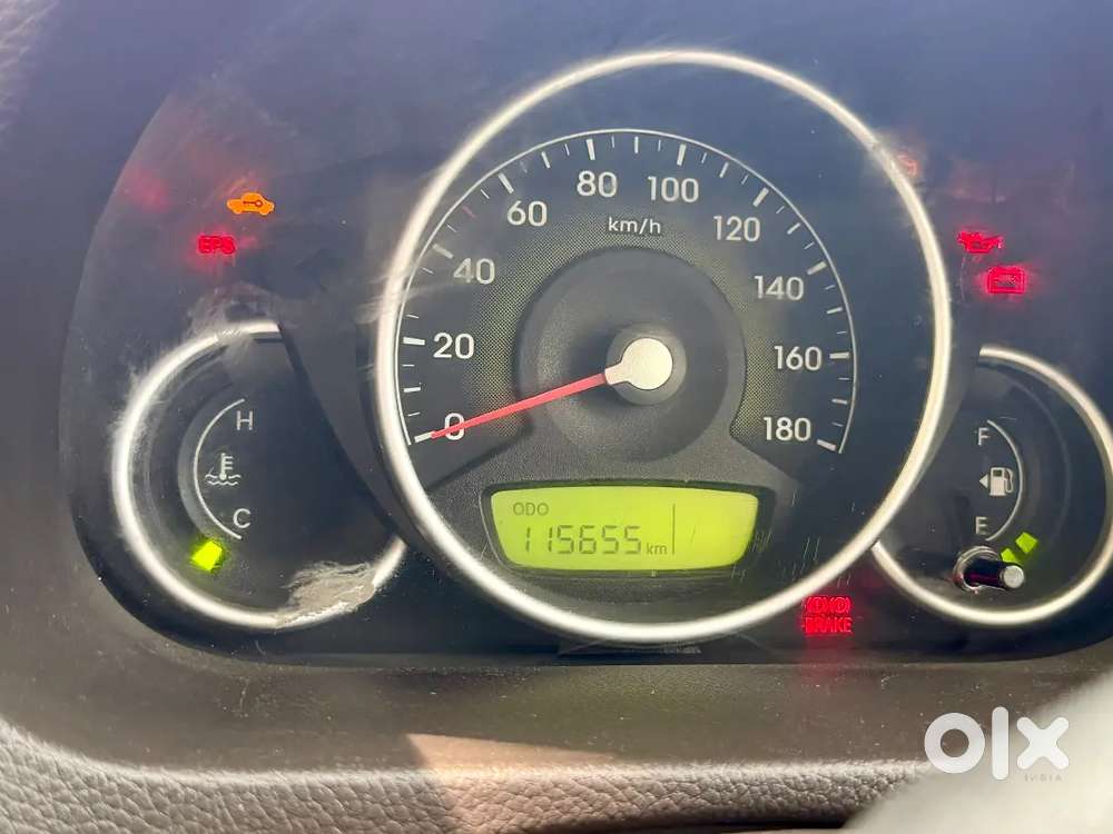 Hyundai Eon Magna + 2015
