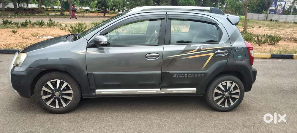 Toyota Etios Cross 1.2L G, 2014, Petrol
