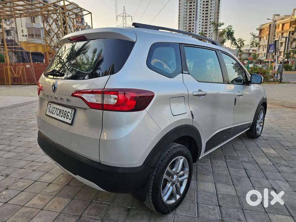 Renault Triber Rxz, 2019, Petrol
