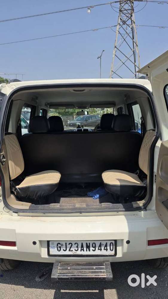 Mahindra Tuv 300 Mhawk100 T8, 2015, Diesel