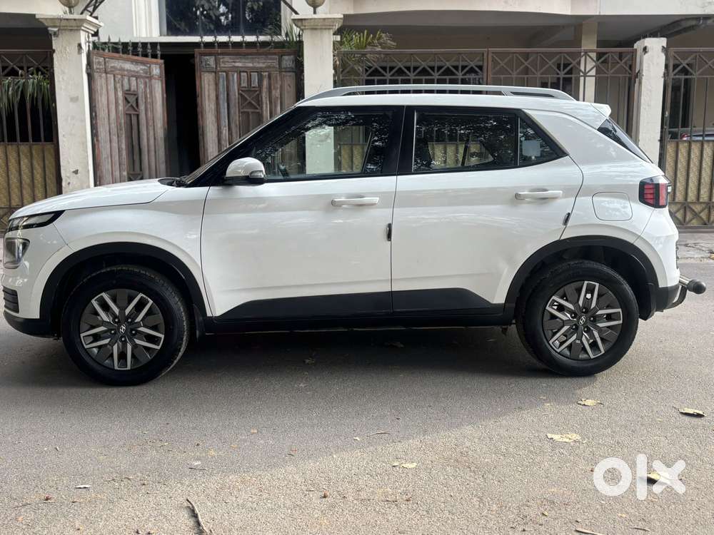 Hyundai Venue 1.2 S Plus, 2022, Diesel