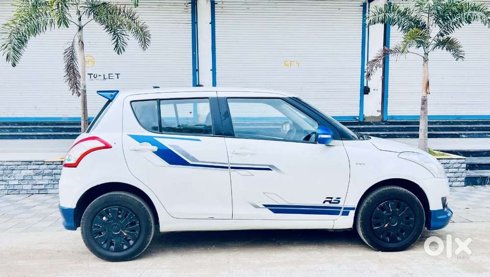 Maruti Suzuki Swift Rs Vxi, 2014, Petrol