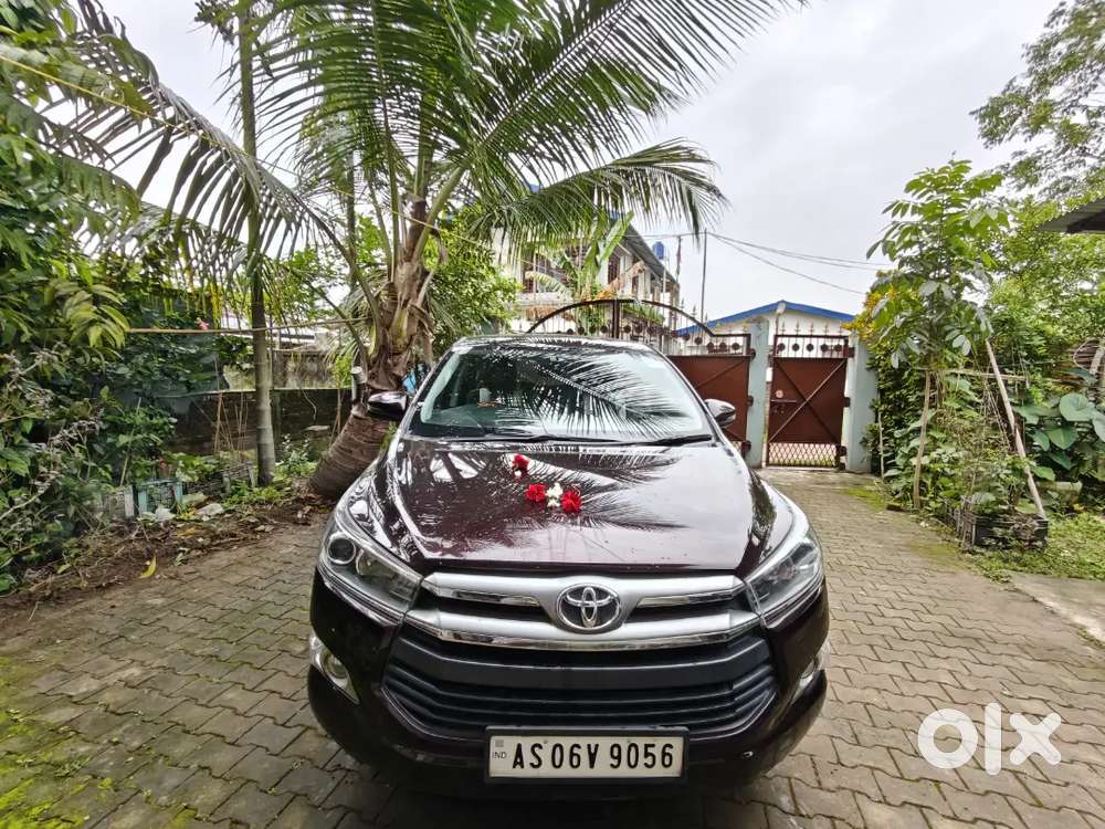 Toyota Innova Crysta 2018 Variant