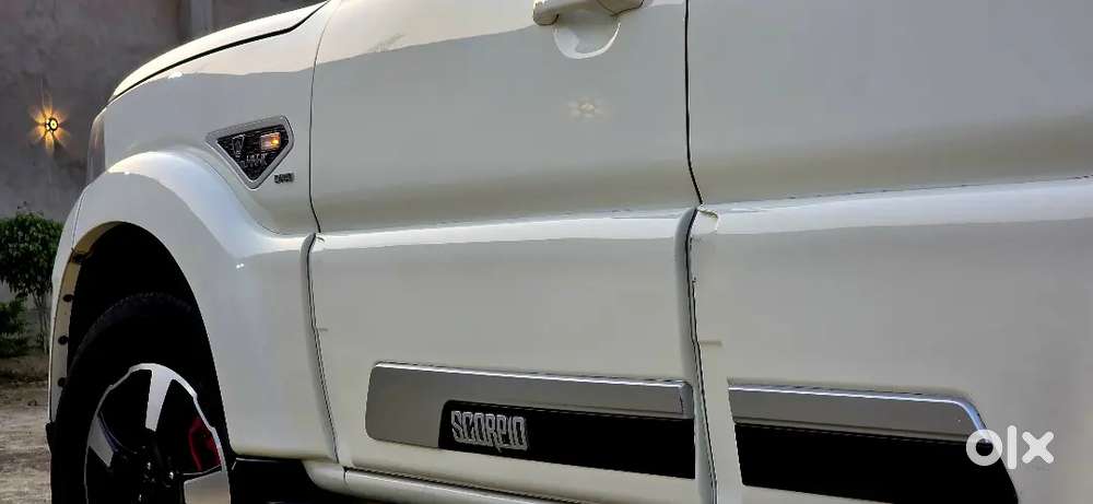 Mahindra Scorpio 2018 Diesel 88635 Km Driven